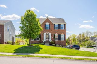 7017 Sherwood DRIVE, South Fayette, PA 15057