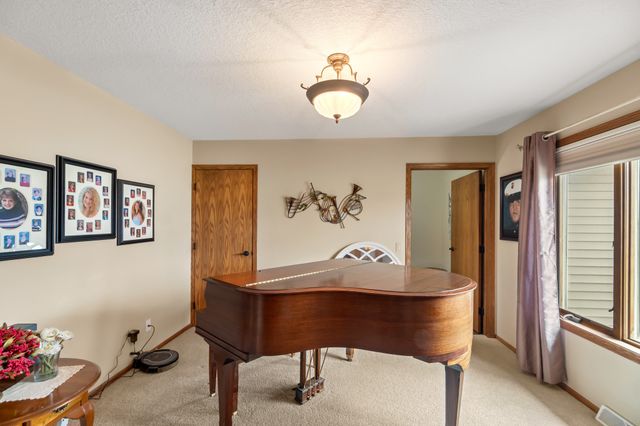 446 Fairview Drive, Madrid, IA 50156