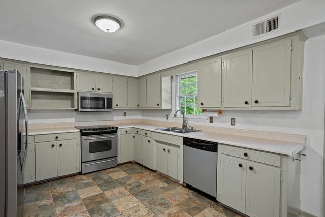 295 Fairlane Drive, Spartanburg, SC 29307