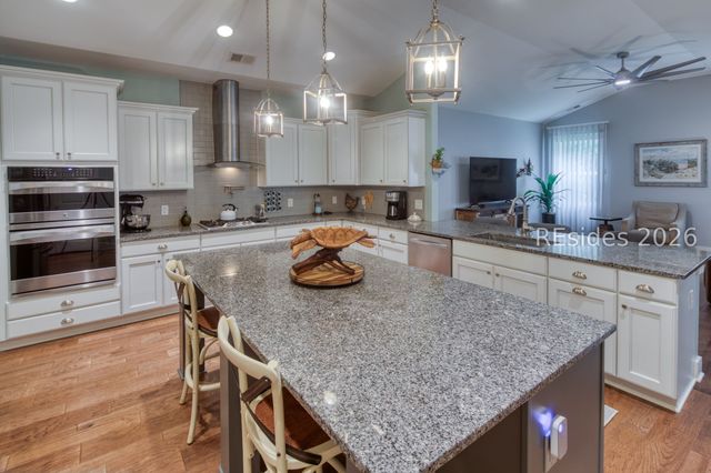 125 Danbridge Ct, Bluffton, SC 29910