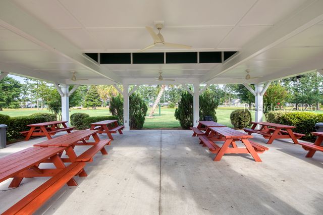 125 Danbridge Ct, Bluffton, SC 29910