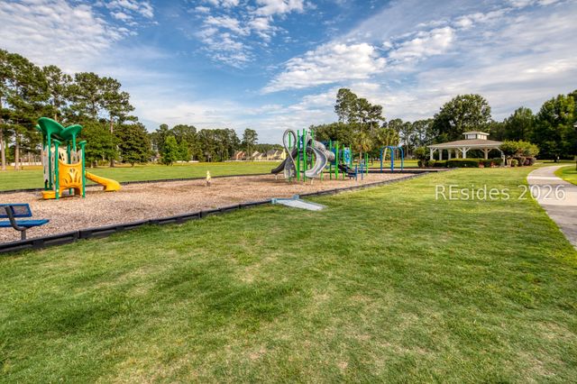 125 Danbridge Ct, Bluffton, SC 29910