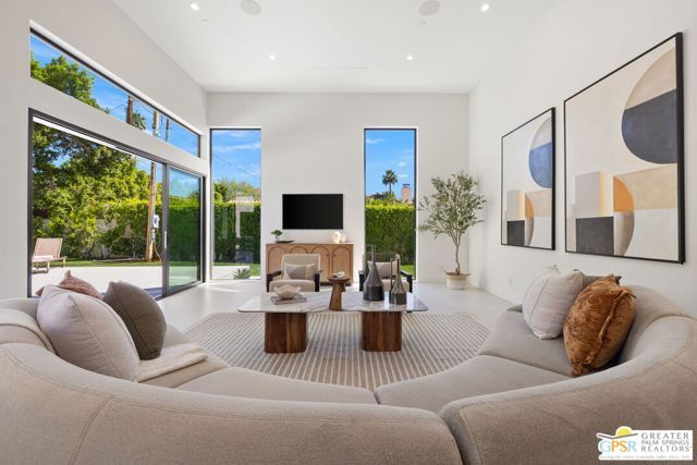 1458 E El Alameda, Palm Springs, CA 92262