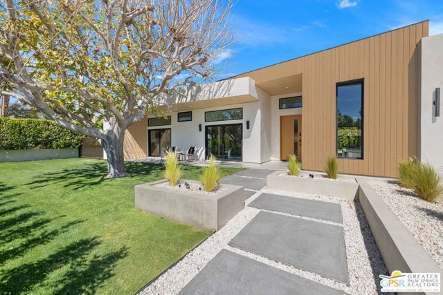 1458 E El Alameda, Palm Springs, CA 92262