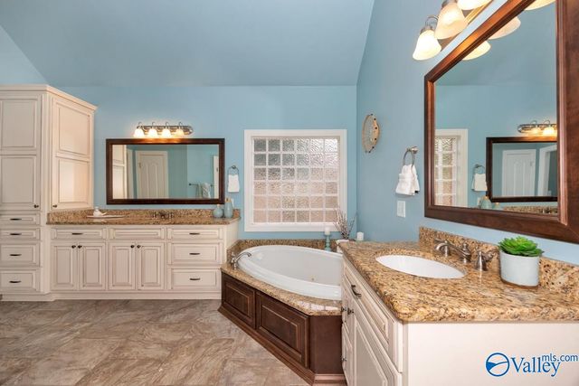 206 Mainsail Way, Madison, AL 35758