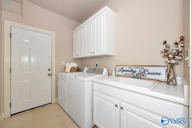 206 Mainsail Way, Madison, AL 35758