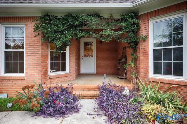 206 Mainsail Way, Madison, AL 35758