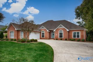 206 Mainsail Way, Madison, AL 35758