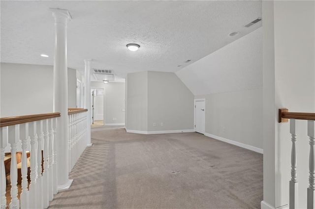 426 Richter LN, Yorktown, VA 23693