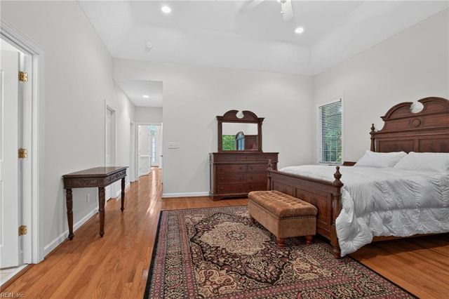 426 Richter LN, Yorktown, VA 23693