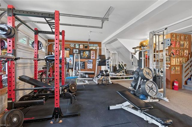 426 Richter LN, Yorktown, VA 23693