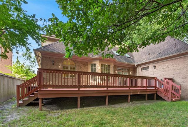 426 Richter LN, Yorktown, VA 23693
