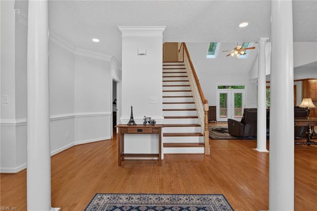 426 Richter LN, Yorktown, VA 23693