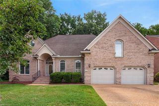 426 Richter LN, Yorktown, VA 23693