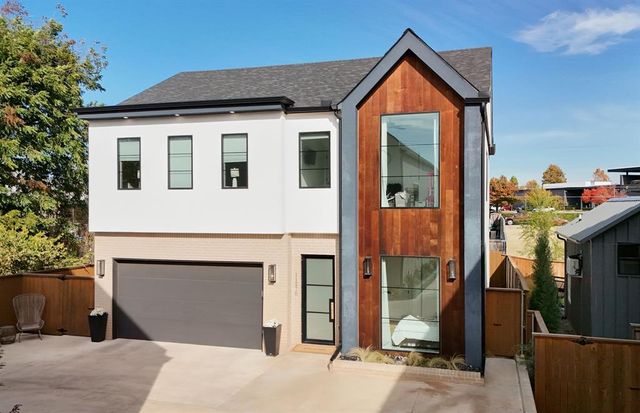 1127 NW 56th Street B, Oklahoma City, OK 73118