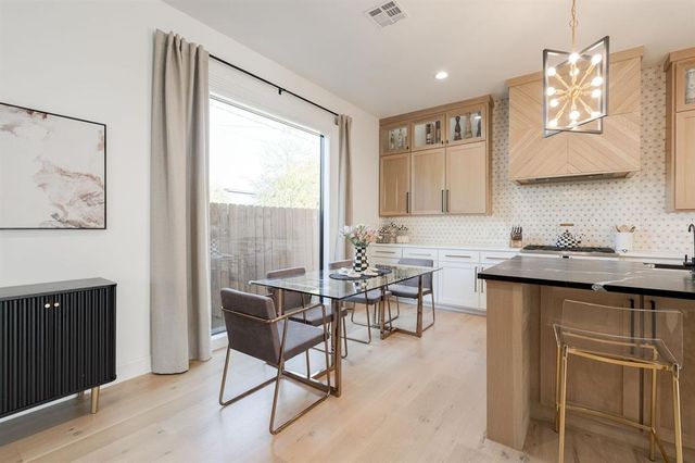 1127 NW 56th Street B, Oklahoma City, OK 73118