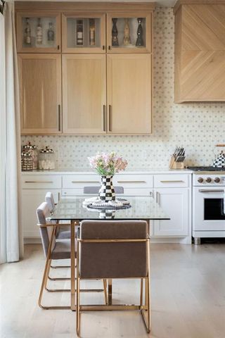 1127 NW 56th Street B, Oklahoma City, OK 73118