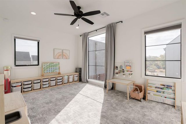 1127 NW 56th Street B, Oklahoma City, OK 73118