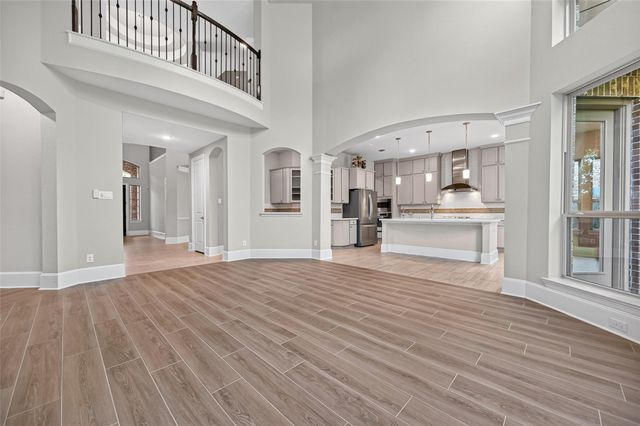 150 Cliftons Curve Way, Montgomery, TX 77316