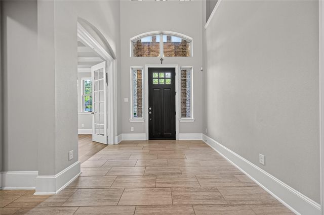 150 Cliftons Curve Way, Montgomery, TX 77316