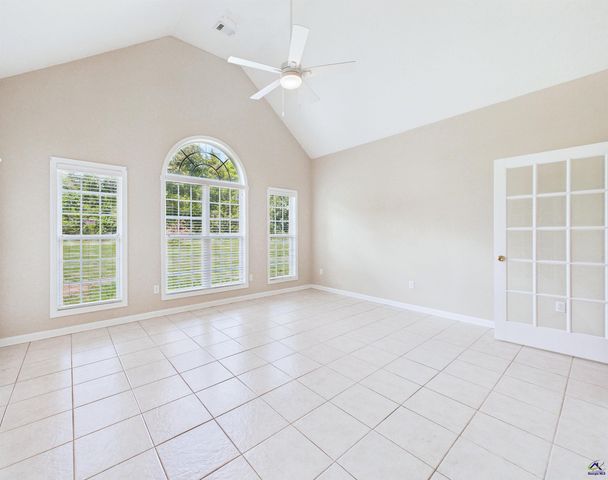 118 Joshua Street, Perry, GA 31069