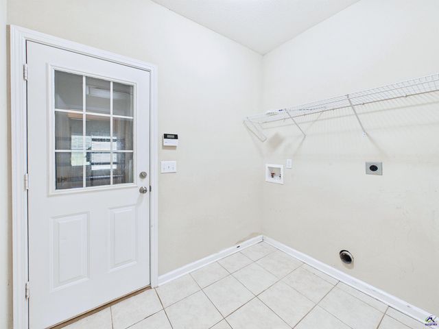 118 Joshua Street, Perry, GA 31069