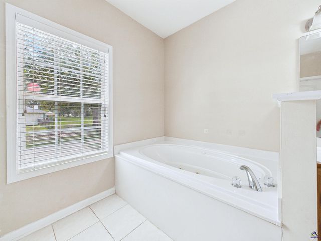 118 Joshua Street, Perry, GA 31069