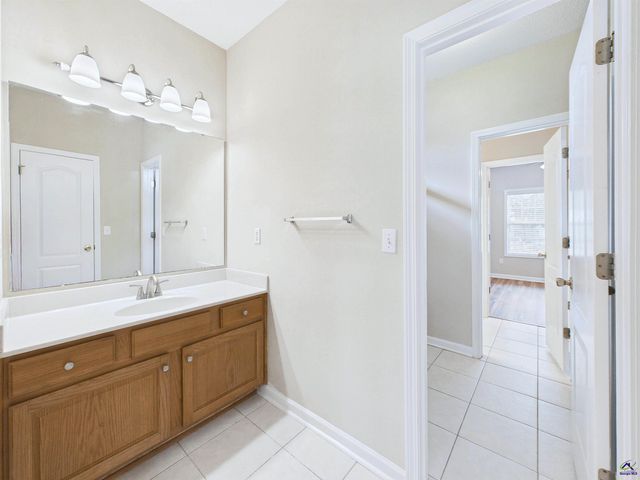 118 Joshua Street, Perry, GA 31069