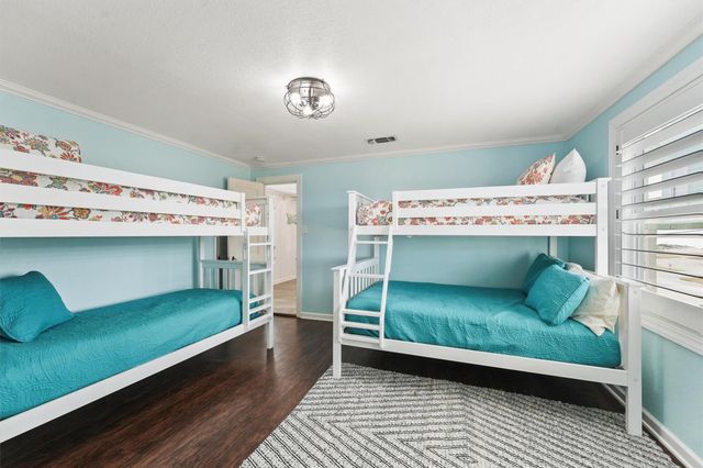 16634 Jamaica Beach Road, Jamaica Beach, TX 77554