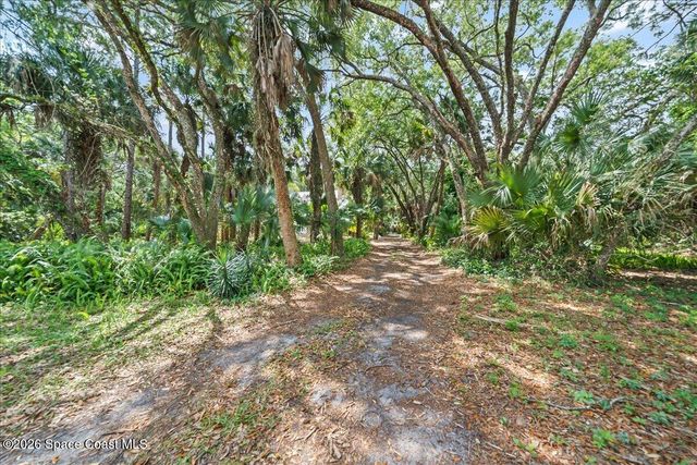 5747 Cajeput Circle, Melbourne Village, FL 32904