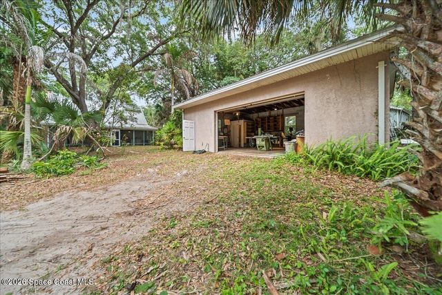 5747 Cajeput Circle, Melbourne Village, FL 32904