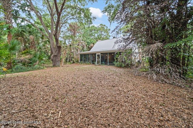 5747 Cajeput Circle, Melbourne Village, FL 32904