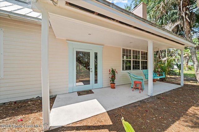 5747 Cajeput Circle, Melbourne Village, FL 32904