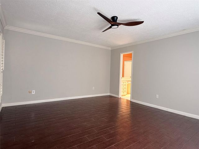 11318 Briar Forest Drive, Houston, TX 77077