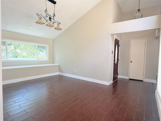 11318 Briar Forest Drive, Houston, TX 77077