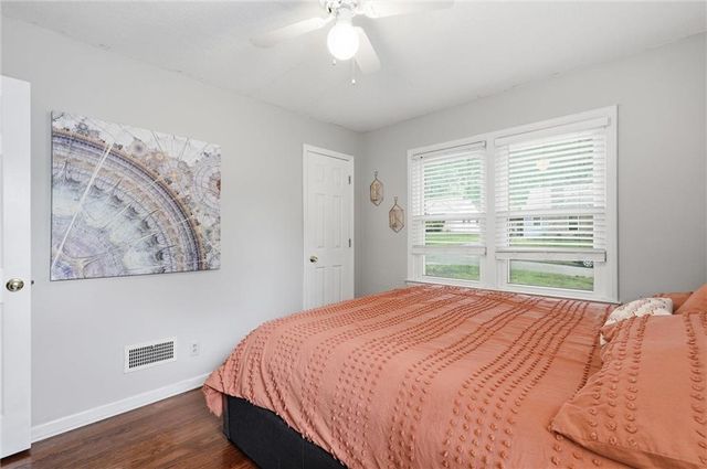 5440 Birch Street, Roeland Park, KS 66205