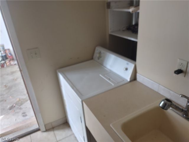 2119 E Erie Avenue, Lorain, OH 44052