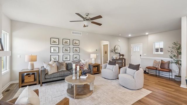 4708 173rd Street, Urbandale, IA 50322