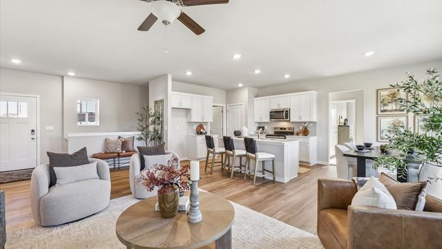 4708 173rd Street, Urbandale, IA 50322