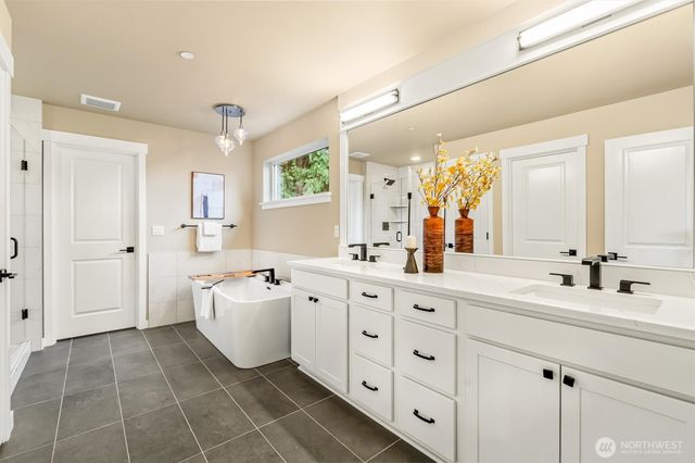 21707 2nd Avenue SE, Bothell, WA 98021