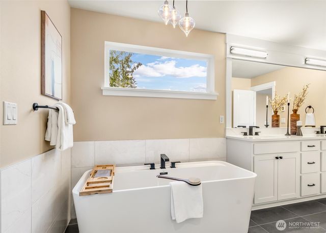 21707 2nd Avenue SE, Bothell, WA 98021