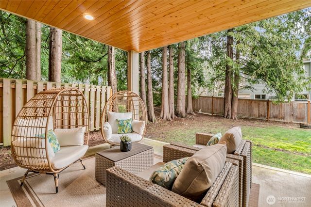 21707 2nd Avenue SE, Bothell, WA 98021