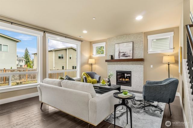 21707 2nd Avenue SE, Bothell, WA 98021