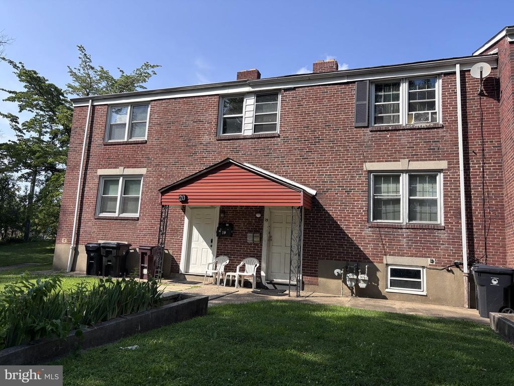 19 CORBIN CT, WILMINGTON, DE 19805 — exterior