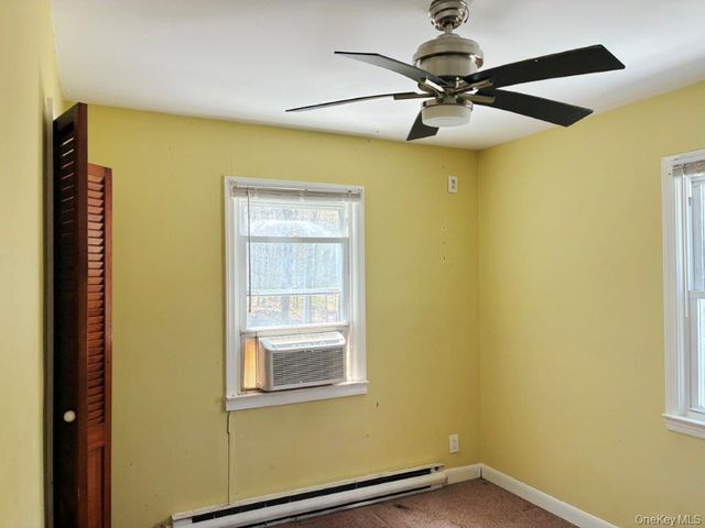 303 Buttermilk Falls Road, Warwick, NY 10990