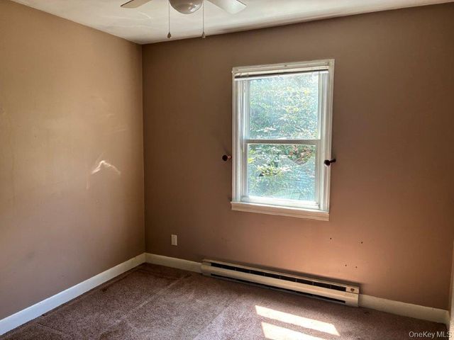 303 Buttermilk Falls Road, Warwick, NY 10990