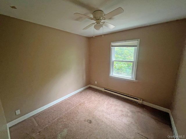 303 Buttermilk Falls Road, Warwick, NY 10990