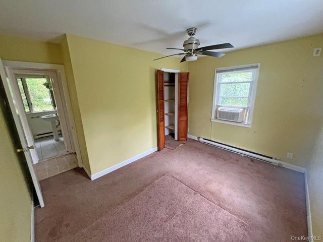 303 Buttermilk Falls Road, Warwick, NY 10990