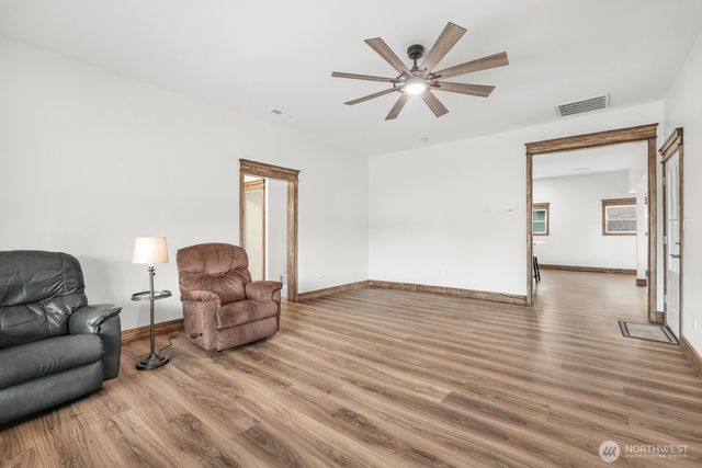 932 Zelinski Road, Goldendale, WA 98620