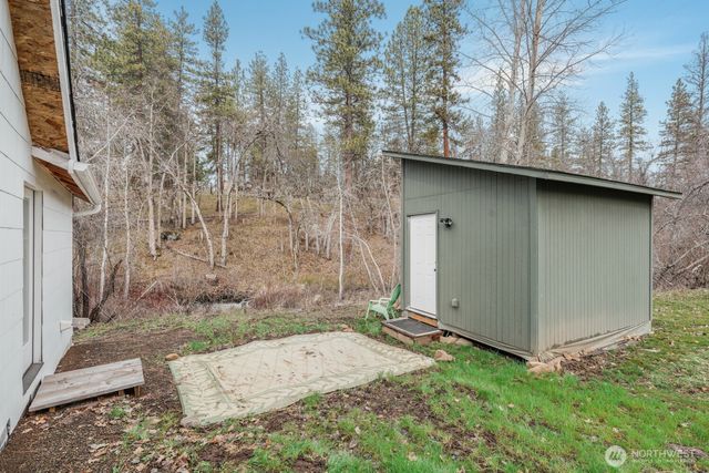 932 Zelinski Road, Goldendale, WA 98620